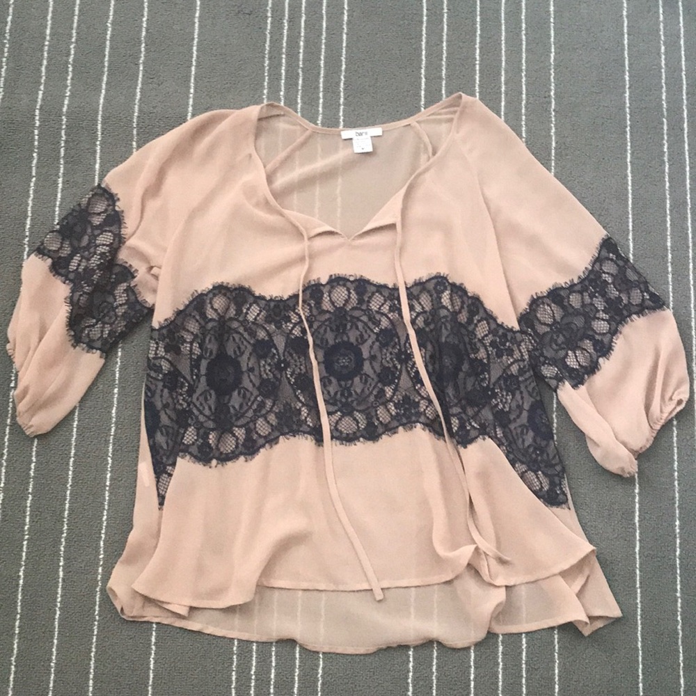 Bar III peasant top